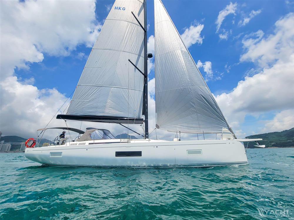 Beneteau First 53