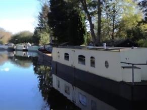 Eddie & Steve Powell Houseboat barge