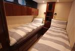 Fairline Squadron 78 - 18 - Guest Cabin