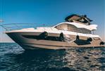 Sunseeker Manhattan 68 - 2 - Exterior