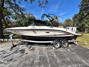 Sea Ray SPX 210 V