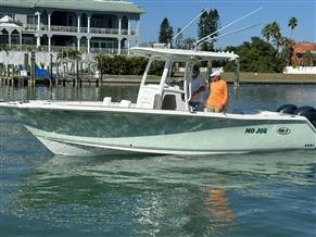 Sea Hunt 27 Gamefish Forward Seating