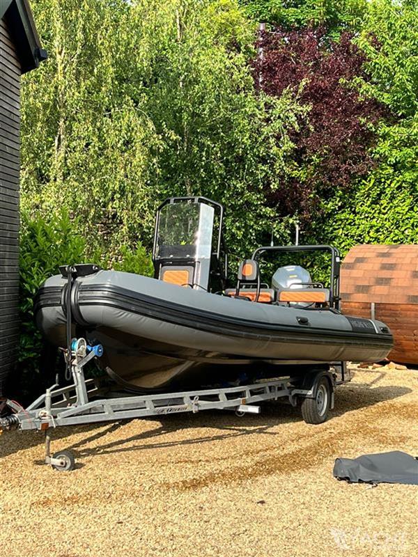 Highfield RIB - 590 Oceanmaster