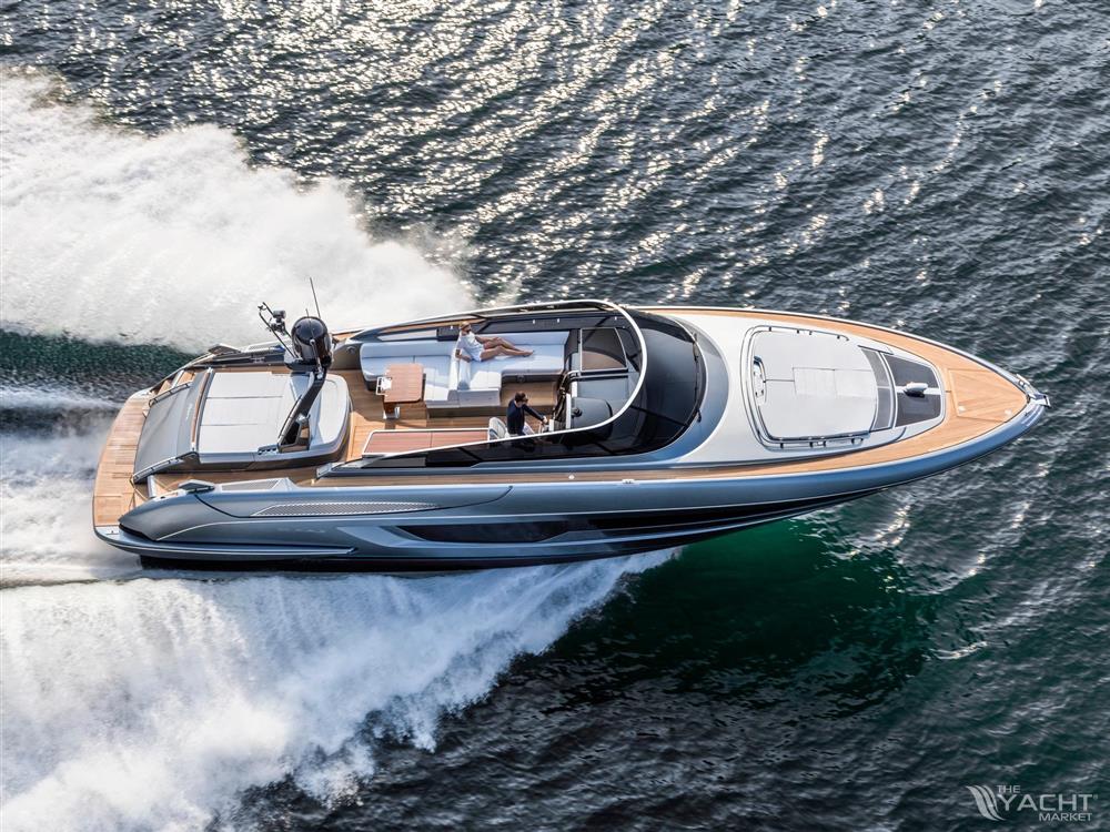 RIVA RIVALE 56
