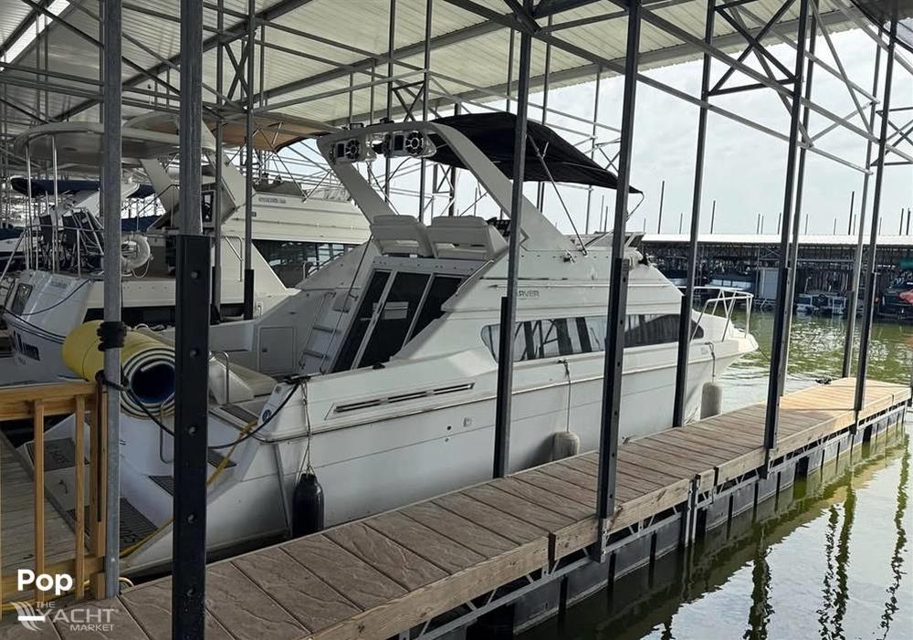 Carver Santego 380 - 2002 Carver Santego 380 - Photo #1