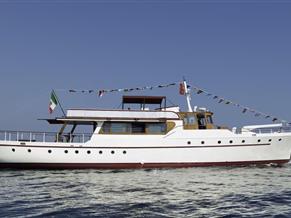 Shipyard James A. Silver (Scotland) Classic Gentleman Yacht