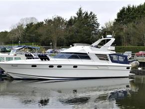 Fairline 50