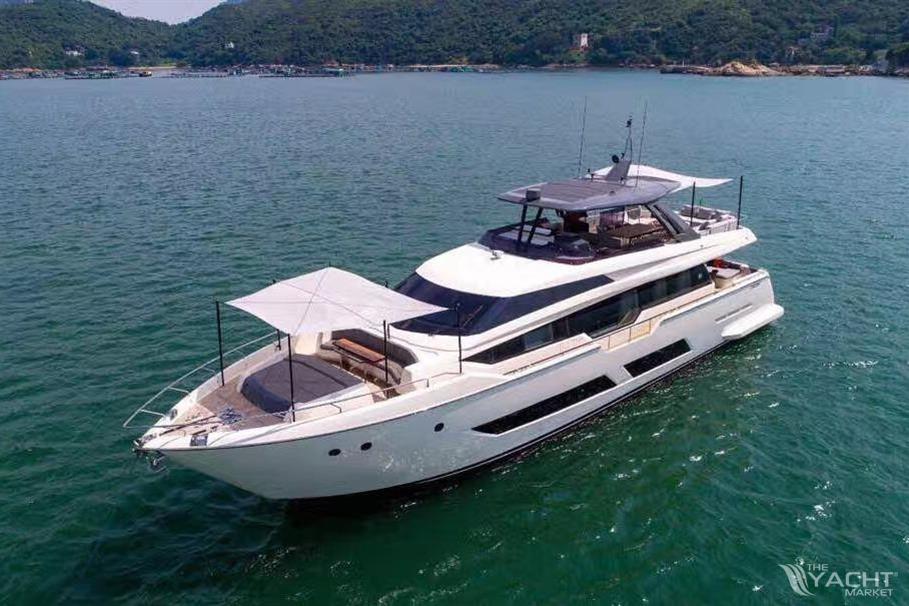Ferretti Yachts 850