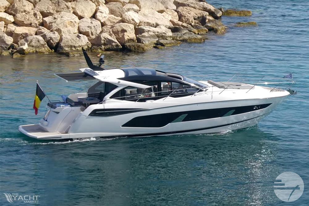 Sunseeker Predator 55 EVO
