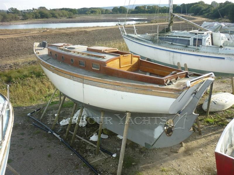 Wanderer Sloop Sailing Yacht