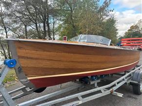 Chris Craft 15.5 De Luxe Runabout