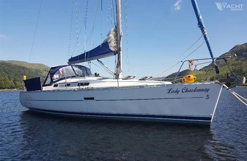 Beneteau Oceanis 323