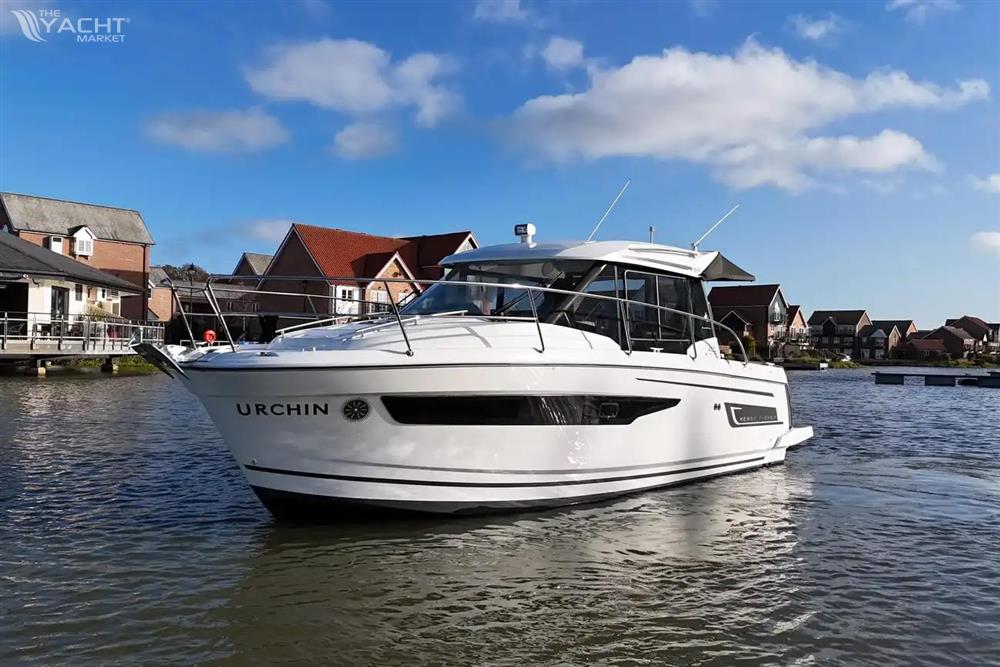 Jeanneau Merry Fisher 895