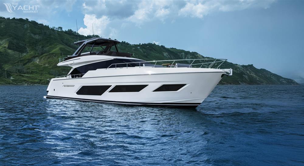 FERRETTI YACHTS 720