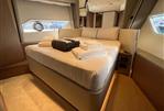 FERRETTI YACHTS 720
