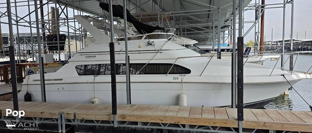 Carver Santego 380SE - 2002 Carver Santego 380SE - Photo #1