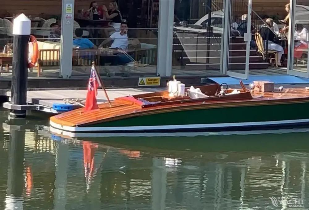 Andrews Boats 25&#39; Slipper Launch