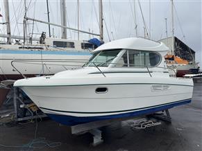 Jeanneau Merry Fisher 805