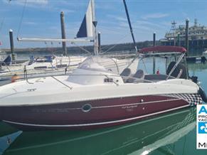 Beneteau Rubis 750 Flyer Sun deck