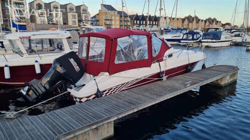 Beneteau Rubis 750 Flyer Sun deck