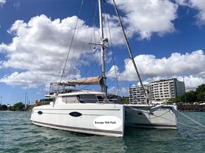 Fountaine Pajot Helia 44