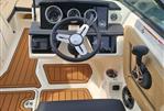 Sea Ray 210 SPX