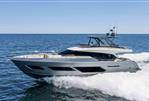 Ferretti Yachts 720