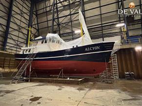 Explorer Motor Yacht