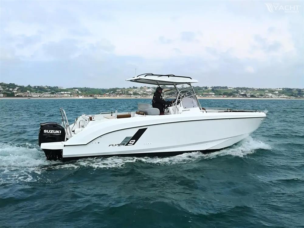 Beneteau Flyer 9 Sundeck