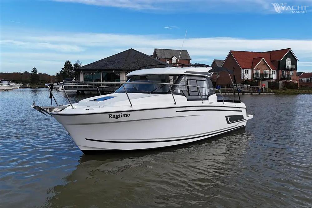 Jeanneau Merry Fisher 795