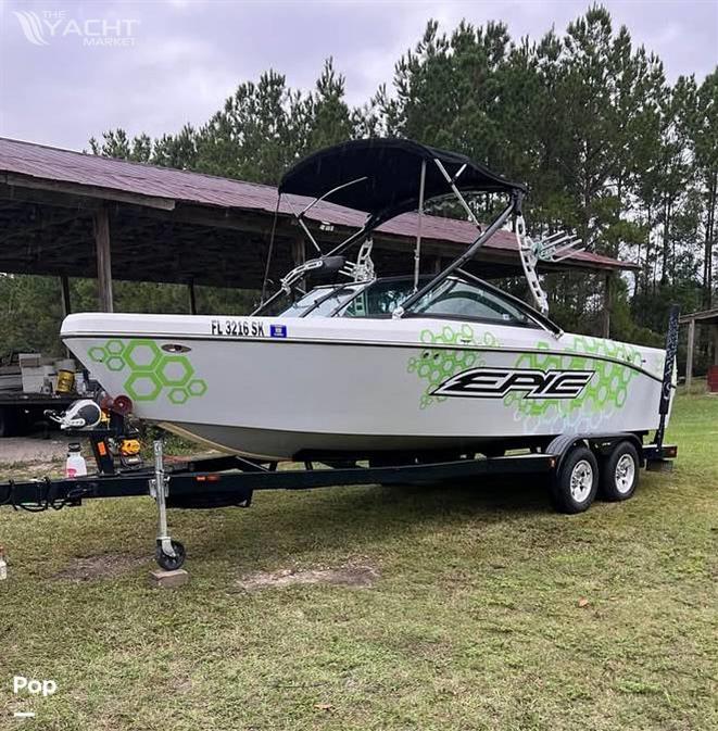 Epic 23V - 2013 Epic 23V - Photo #1