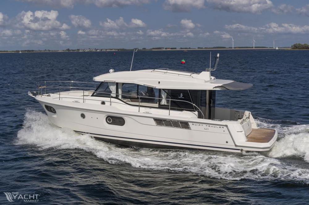 Beneteau Swift Trawler 41 Sedan