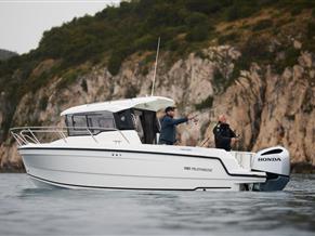 Parker 700 Pilothouse