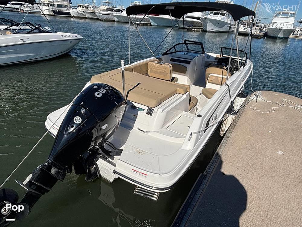 Bayliner V6 OB - 2024 Bayliner V6 OB - Photo #1