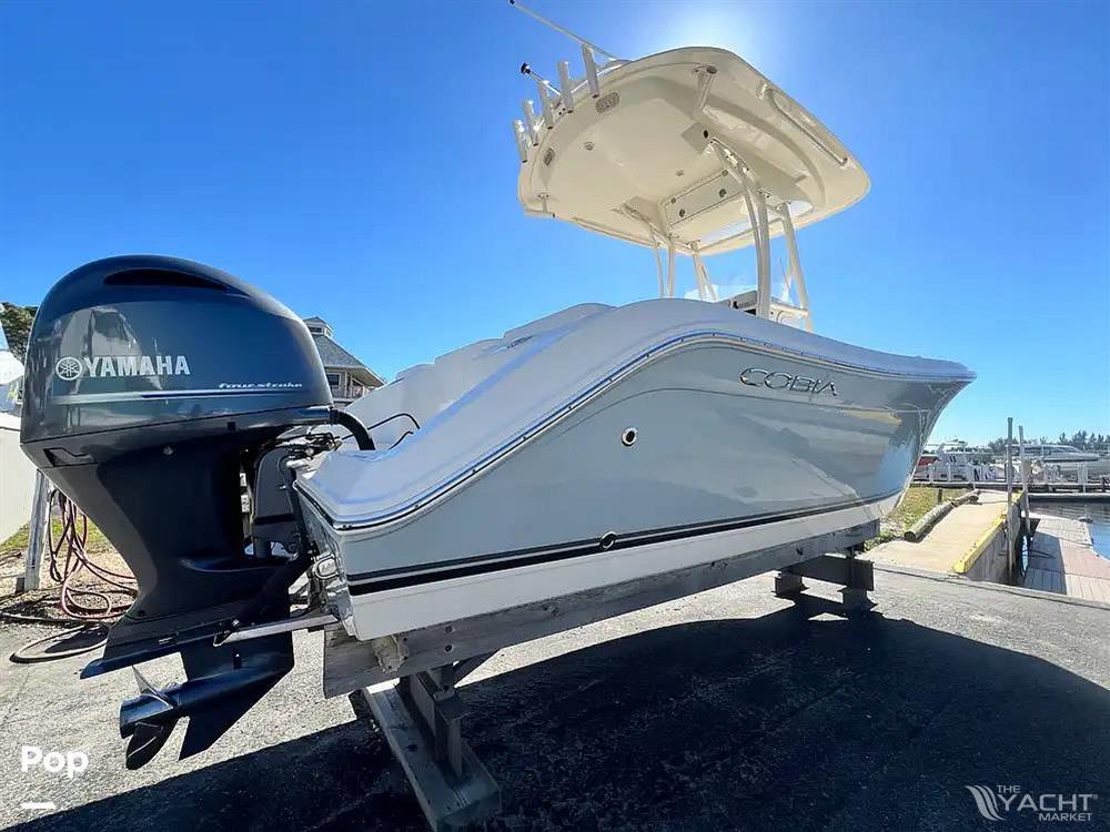 Cobia 217 CC - 2016 Cobia 217 CC - Photo #1