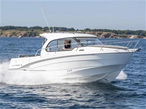 Beneteau Antares 8