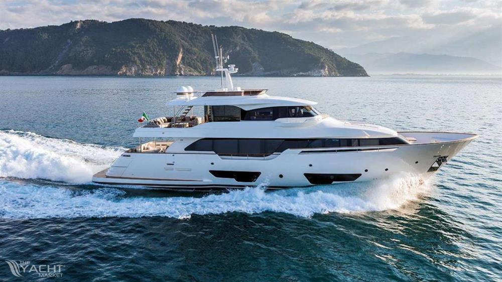 Custom Line Yachts Custom Line 28