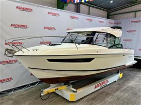 Parker 750 Cabin Cruiser
