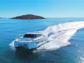 Aventura Aventura MY38 SEDAN