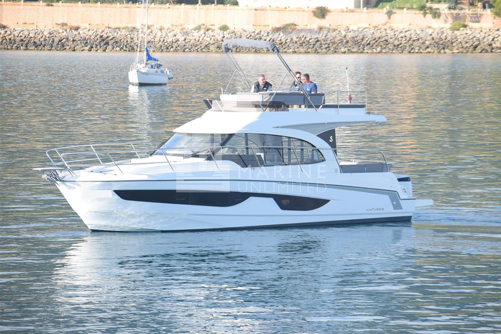Beneteau Antares 11 Fly