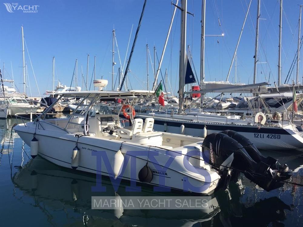 Boston Whaler OUTRAGE 320 - BOSTON320 (1)