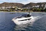 Sunseeker Predator 65