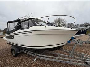 Jeanneau MERRY FISHER 605 SERIE 2