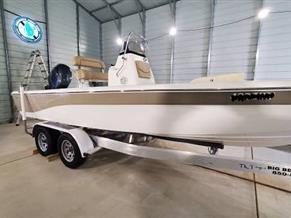 NauticStar 2200 Sport
