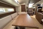 Beneteau Oceanis Yacht 54
