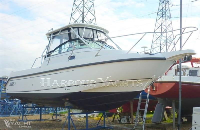 Boston Whaler Conquest 26