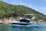 Galeon 400 Fly