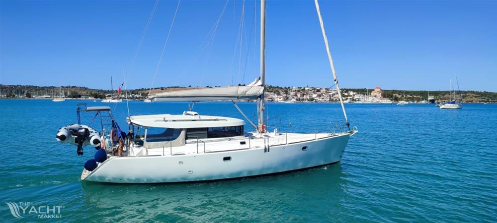 Dufour Atoll 43 Owner's Version