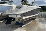 Sea Ray 270 SLX