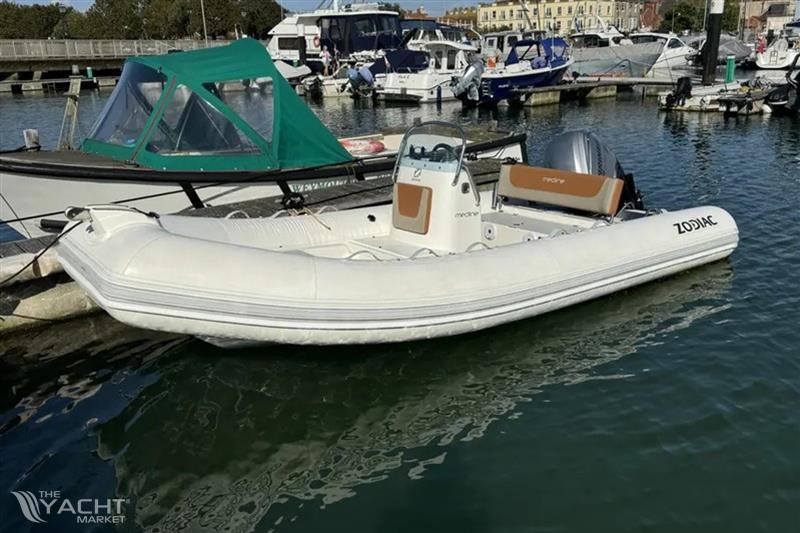 Zodiac Medline 500 (Hypalon)